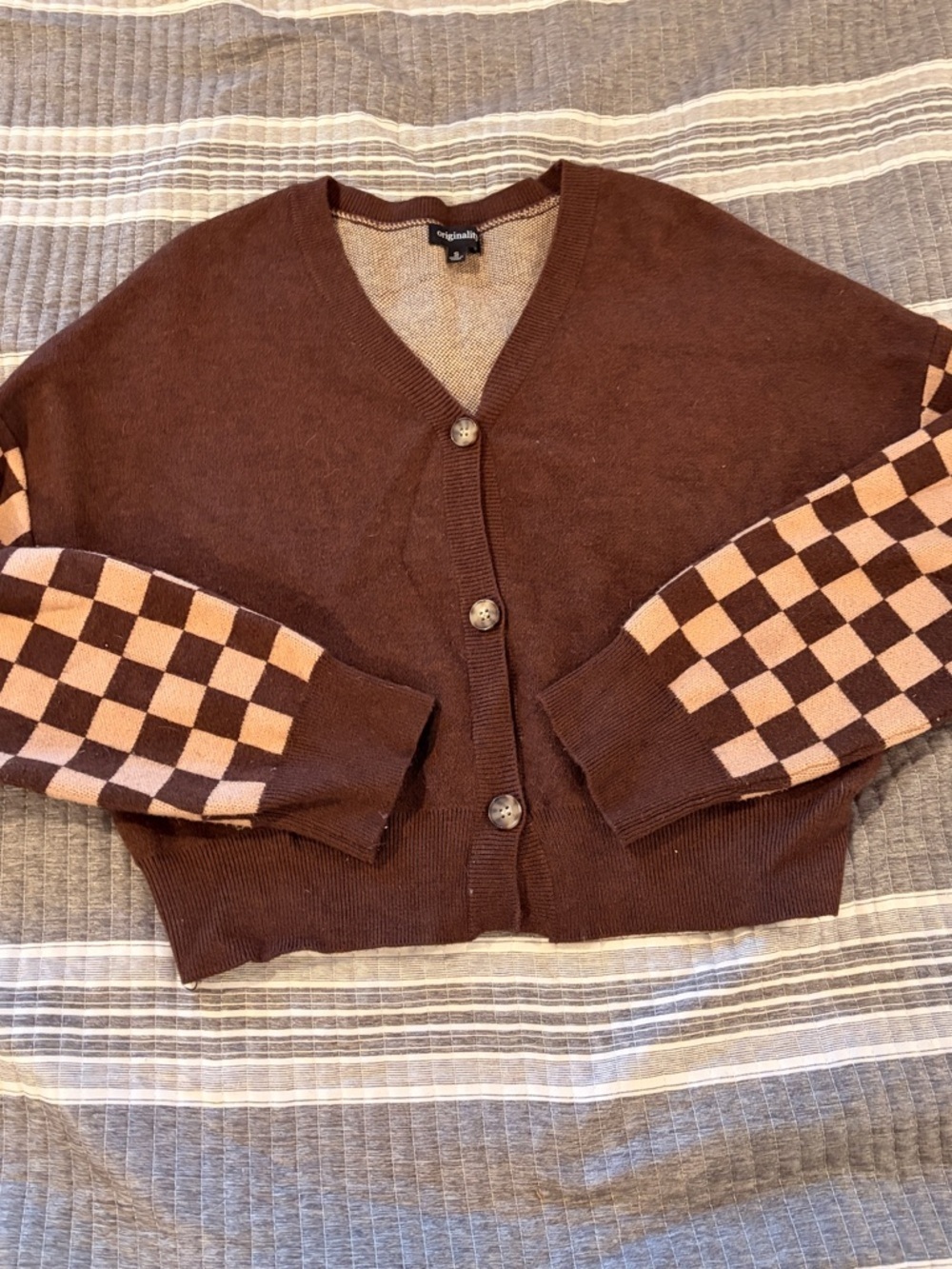 NWOT Originality Women’s small  Checker Sleeve Button Cardigan Sweater